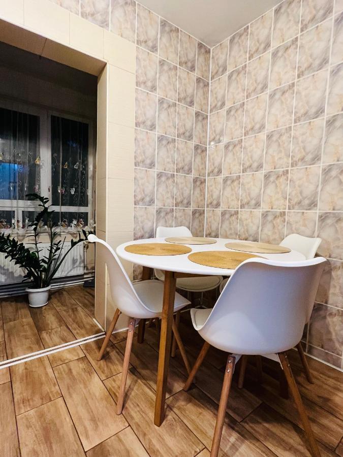 Altheda Living Tineretului E8 Lägenhet Suceava Exteriör bild